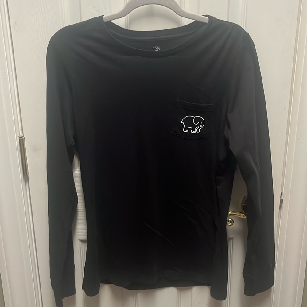 Ivory Ella black long sleeve tee